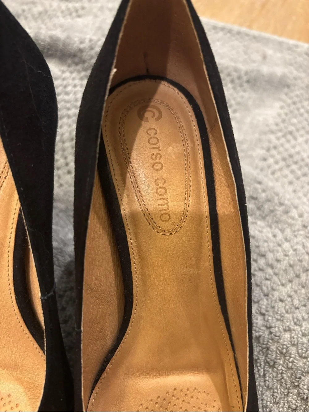 Corso Como Black Suede Pointed Toe Pumps